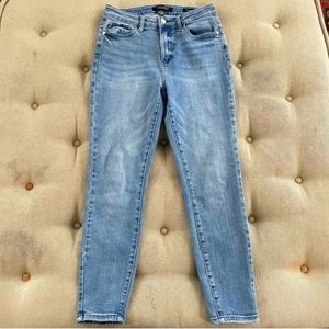 Judy Blue jeans 28/7 Light/Medium wash